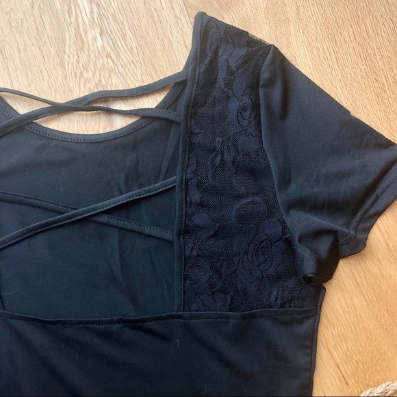 SHEIN BLACK LACE CRISSCROSS BACK TEE -  M - Picture 5 of 12